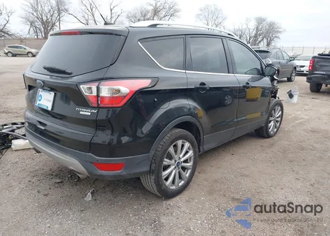 2017 Ford Escape Titanium z USA, uszkodzony, nr VIN 1FMCU0JD1HUC94365